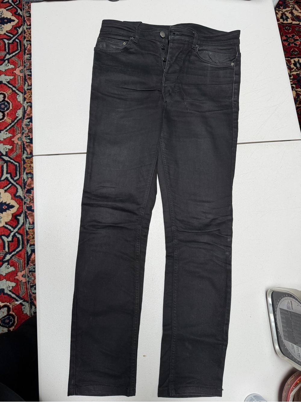 Men’s Ksubi Black skinny jeans with a distressed look size 30